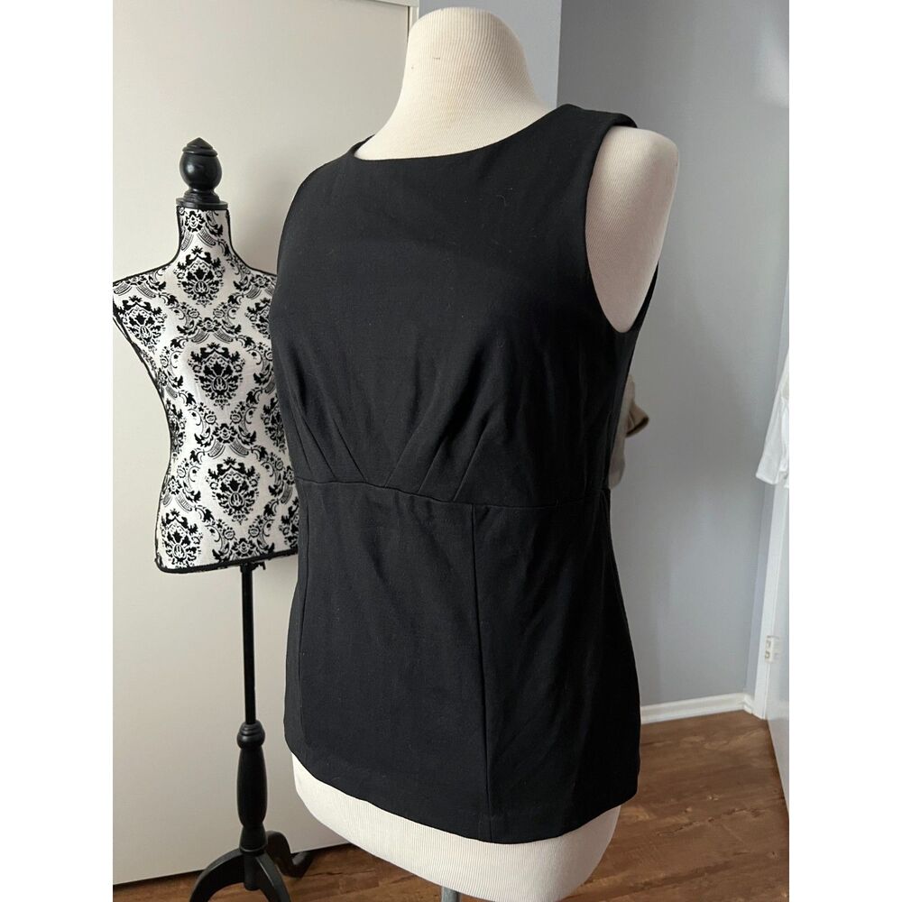 Cabi uptown sleeveless top size 12 #224